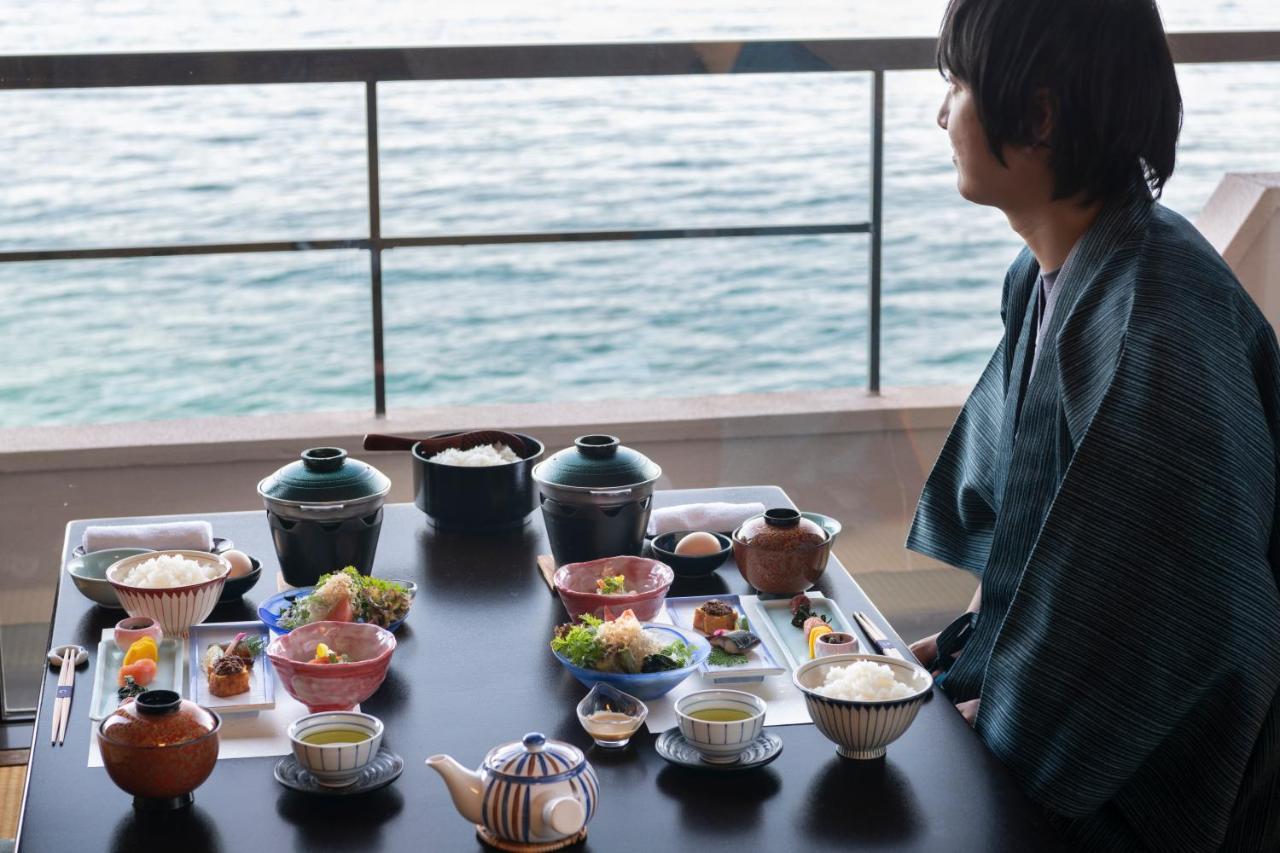 Awakan Sumoto Buitenkant foto